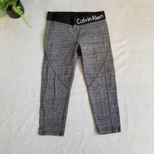 Cropped Calvin Klein Grey Athletic Leggings Small